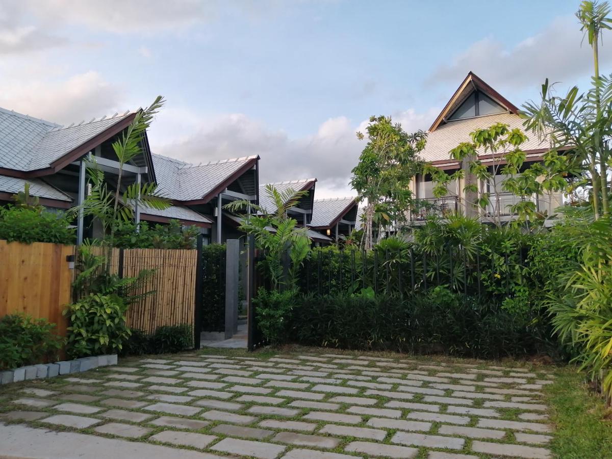 JR Place Klong Muang Beach Exterior foto
