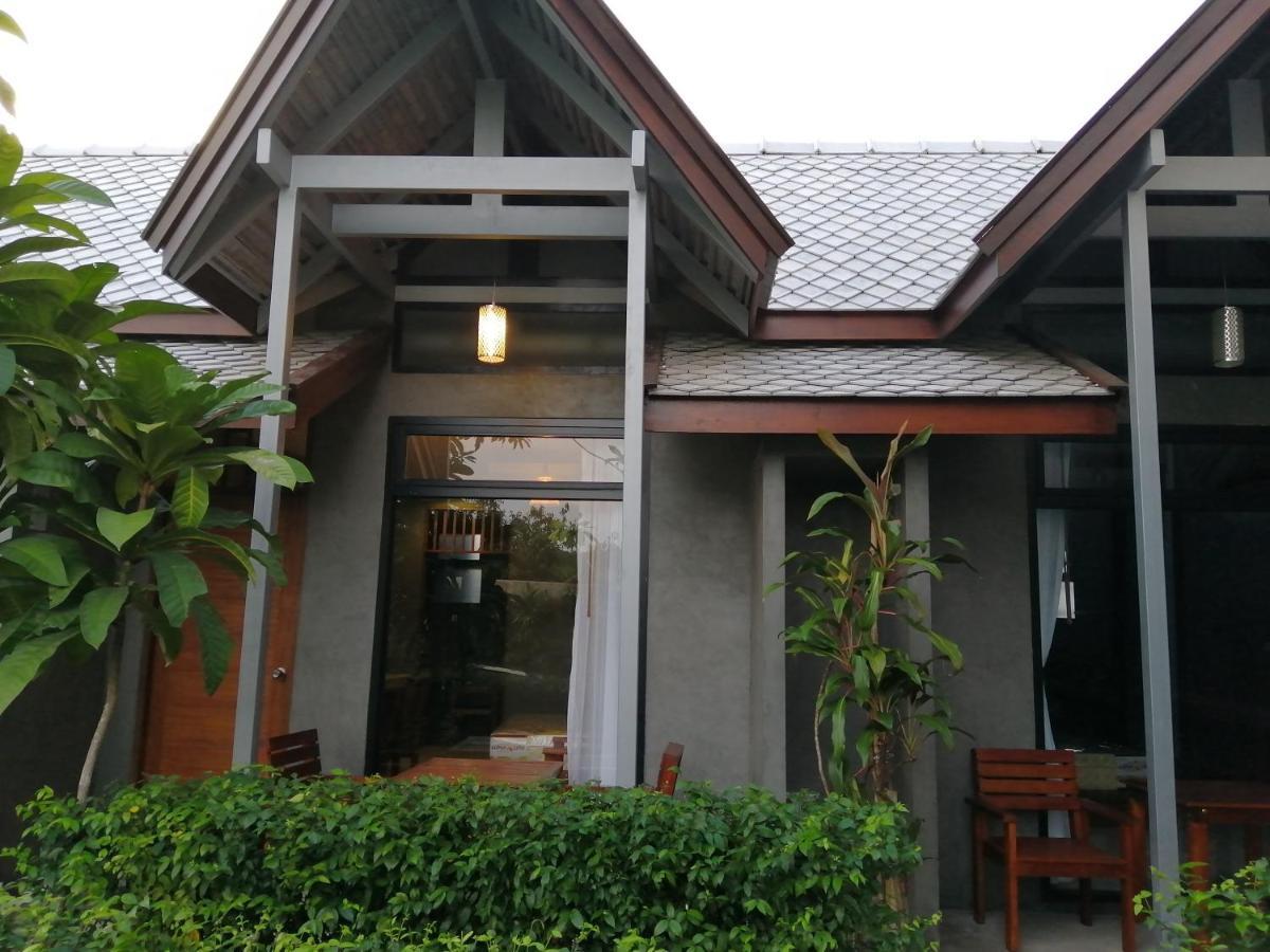 JR Place Klong Muang Beach Exterior foto