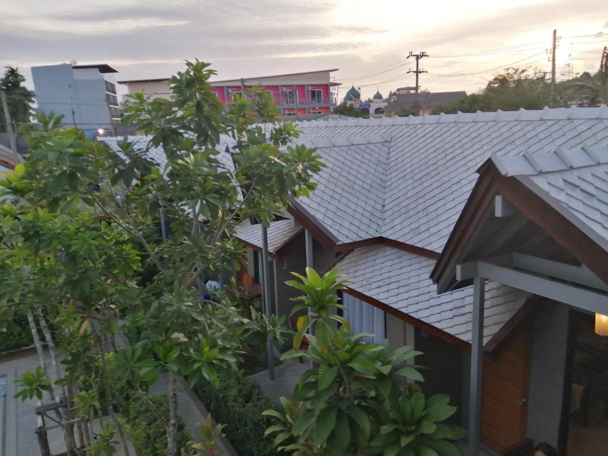 JR Place Klong Muang Beach Exterior foto