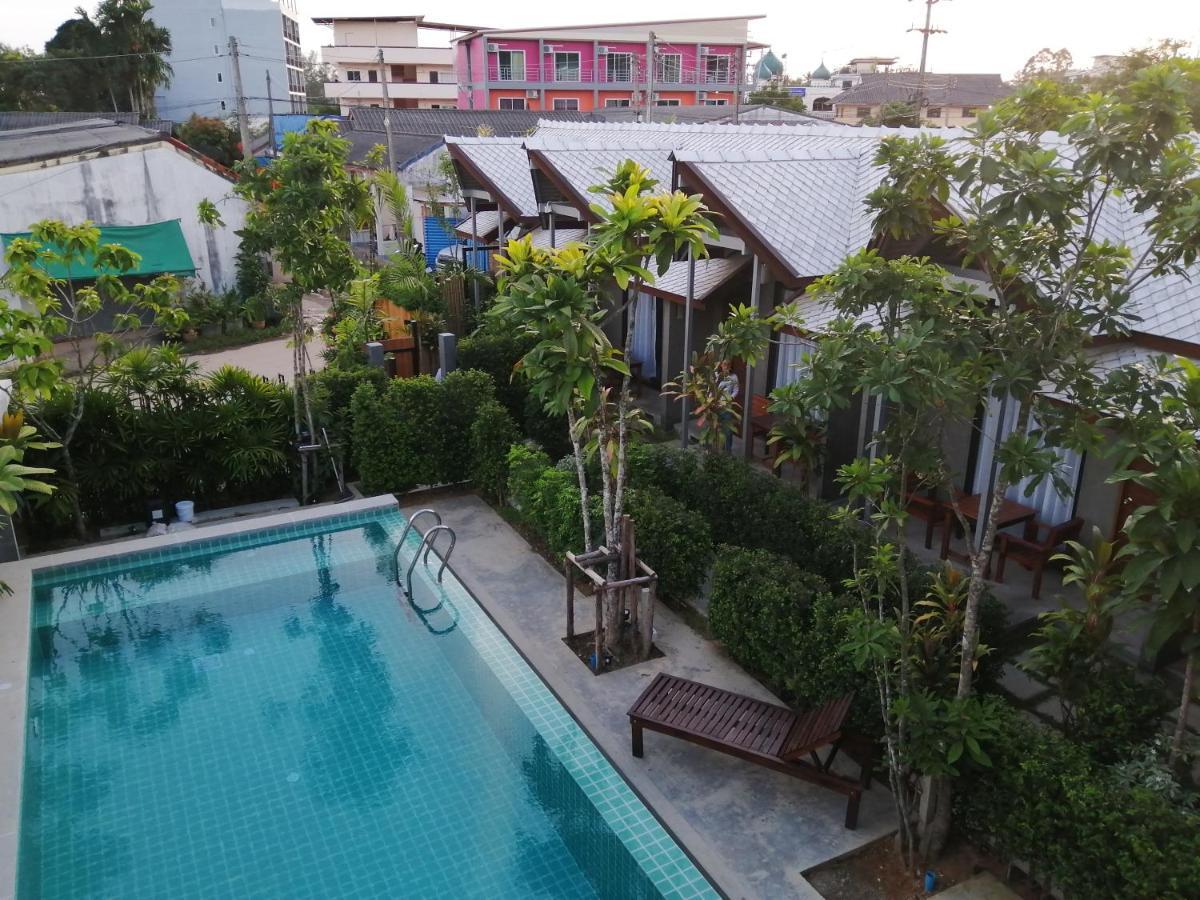 JR Place Klong Muang Beach Exterior foto
