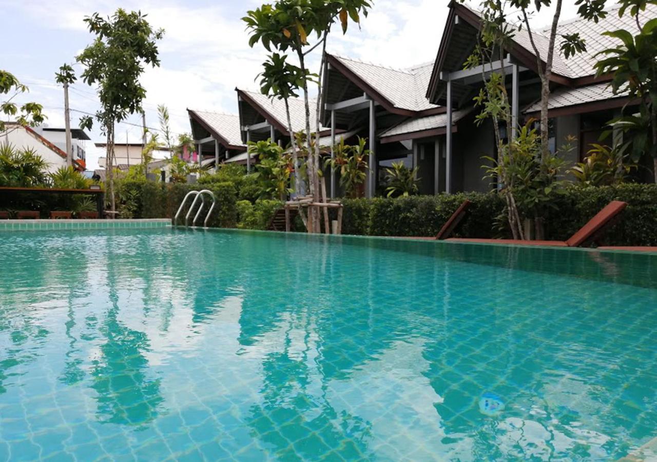 JR Place Klong Muang Beach Exterior foto
